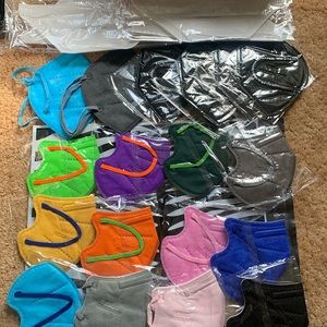 COLORFUL FAMILY KN95 + N95 MASK PACKAGE